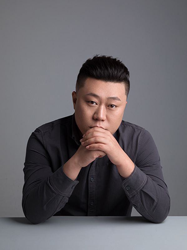 主案设计师：黄兆禹